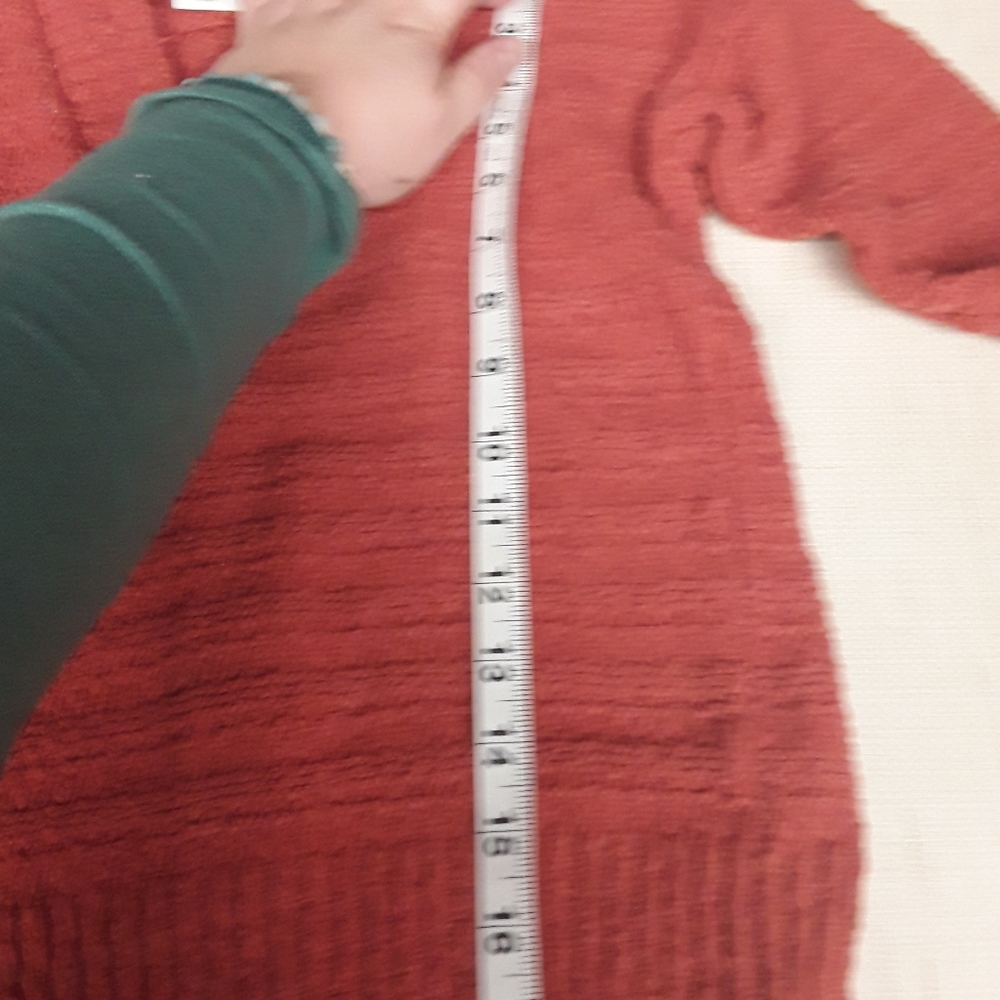 C And C Orange Rust Sweater Xs - image 4